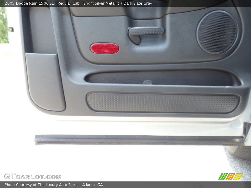Bright Silver Metallic / Dark Slate Gray 2005 Dodge Ram 1500 SLT Regular Cab
