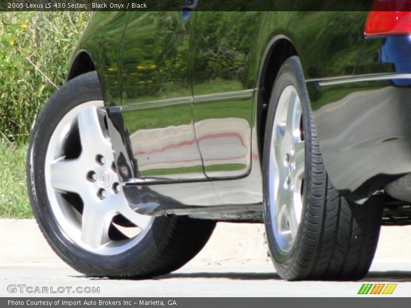 Black Onyx / Black 2005 Lexus LS 430 Sedan