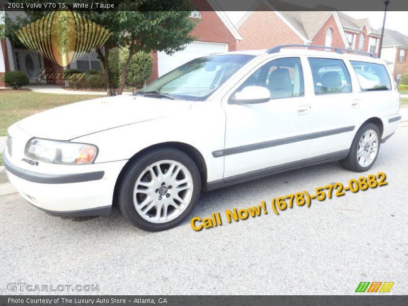 White / Taupe 2001 Volvo V70 T5