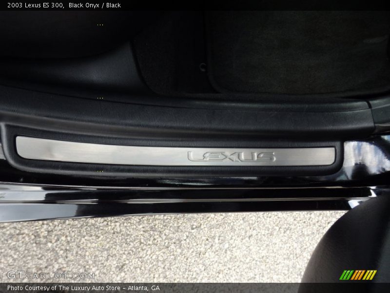 Black Onyx / Black 2003 Lexus ES 300