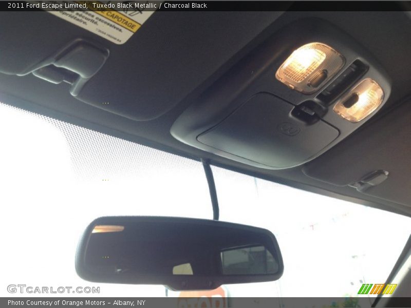 Tuxedo Black Metallic / Charcoal Black 2011 Ford Escape Limited