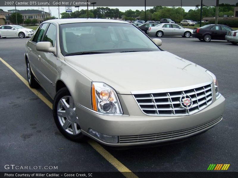 Gold Mist / Cashmere 2007 Cadillac DTS Luxury