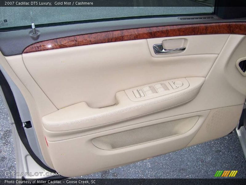 Gold Mist / Cashmere 2007 Cadillac DTS Luxury