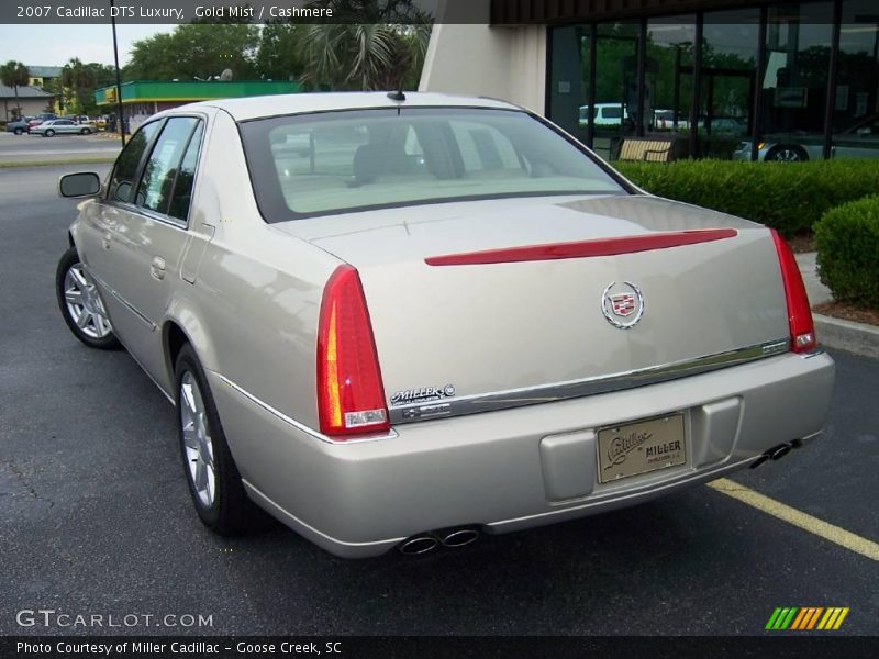 Gold Mist / Cashmere 2007 Cadillac DTS Luxury
