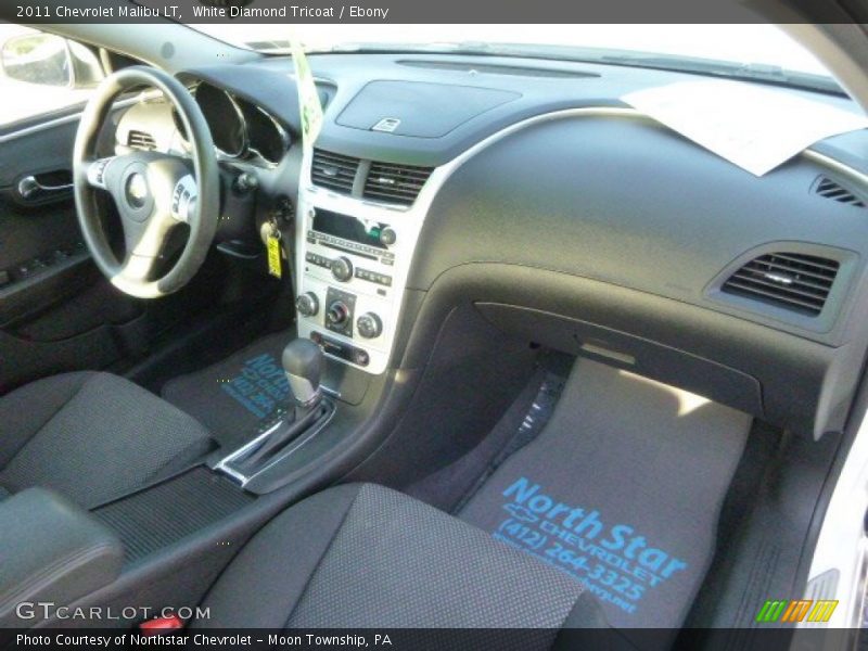 White Diamond Tricoat / Ebony 2011 Chevrolet Malibu LT