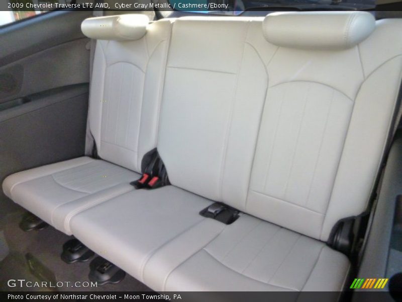 Cyber Gray Metallic / Cashmere/Ebony 2009 Chevrolet Traverse LTZ AWD