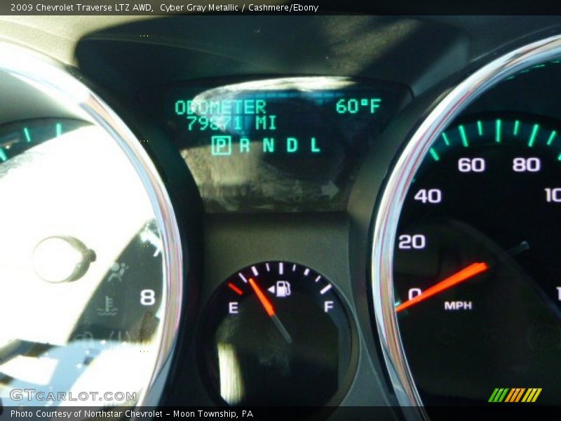 Cyber Gray Metallic / Cashmere/Ebony 2009 Chevrolet Traverse LTZ AWD
