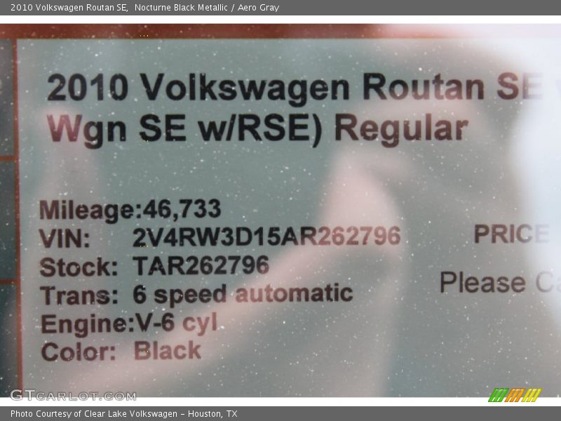 Nocturne Black Metallic / Aero Gray 2010 Volkswagen Routan SE