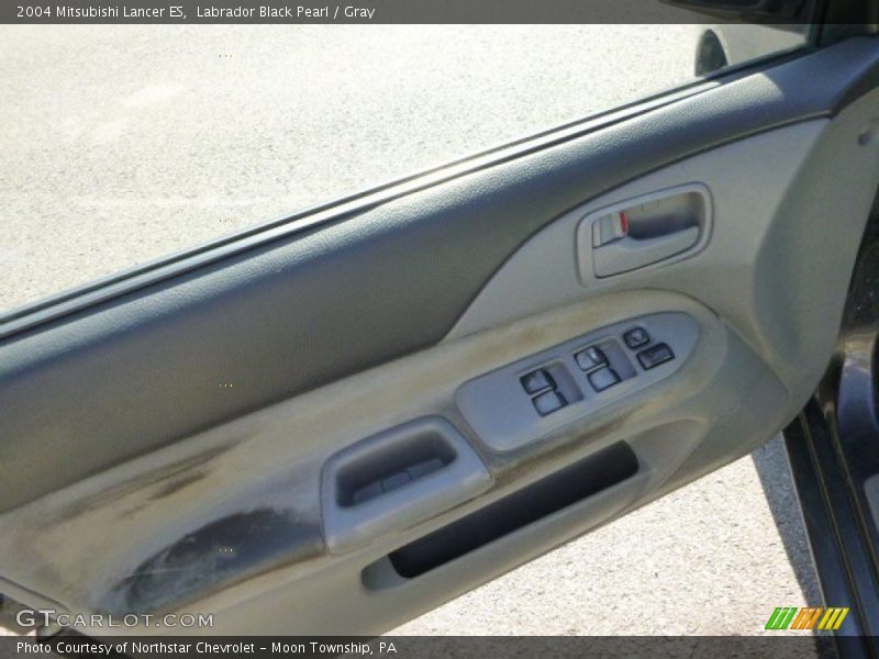 Labrador Black Pearl / Gray 2004 Mitsubishi Lancer ES
