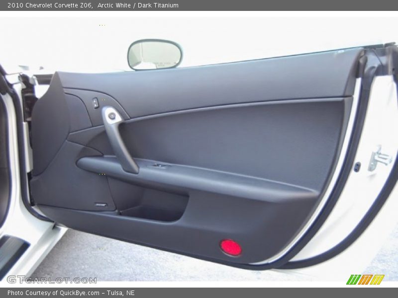 Arctic White / Dark Titanium 2010 Chevrolet Corvette Z06