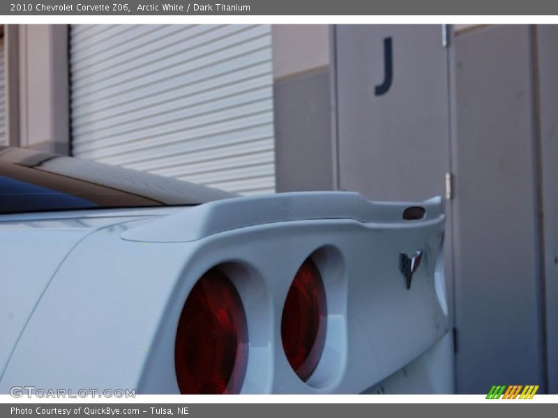 Arctic White / Dark Titanium 2010 Chevrolet Corvette Z06