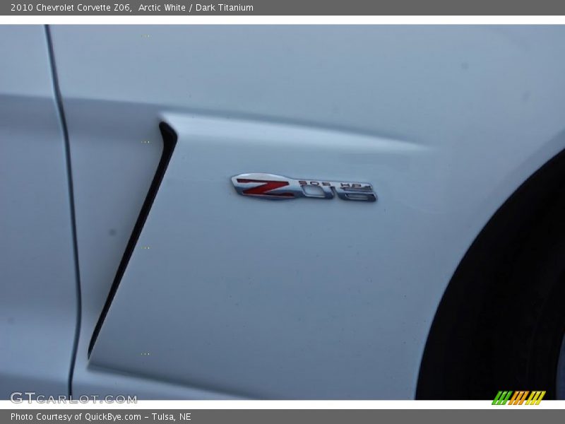 Arctic White / Dark Titanium 2010 Chevrolet Corvette Z06