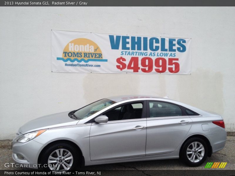 Radiant Silver / Gray 2013 Hyundai Sonata GLS