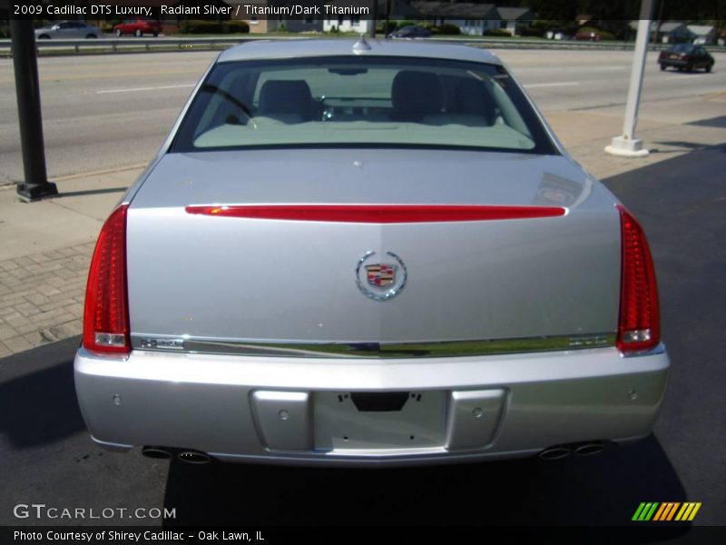 Radiant Silver / Titanium/Dark Titanium 2009 Cadillac DTS Luxury