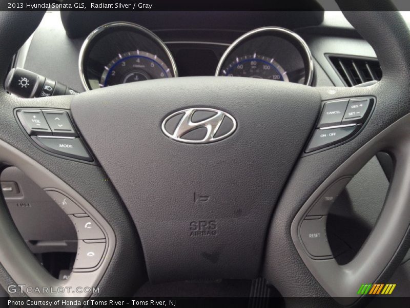 Radiant Silver / Gray 2013 Hyundai Sonata GLS