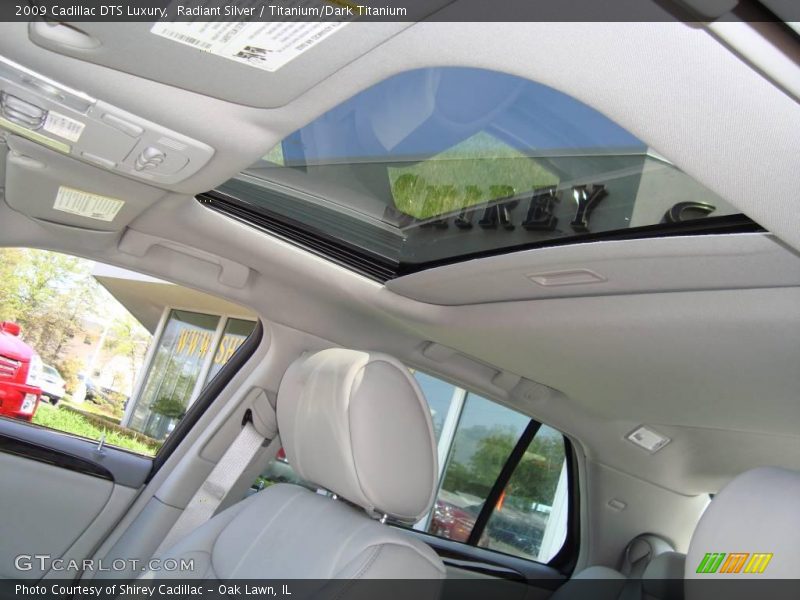 Radiant Silver / Titanium/Dark Titanium 2009 Cadillac DTS Luxury