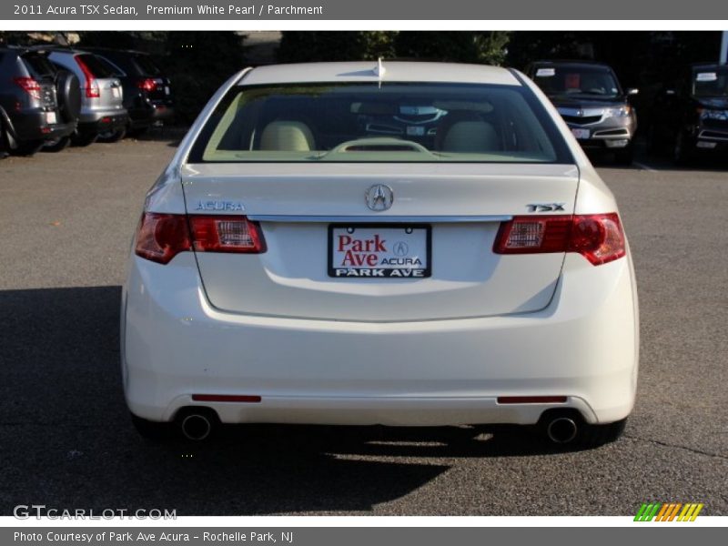 Premium White Pearl / Parchment 2011 Acura TSX Sedan