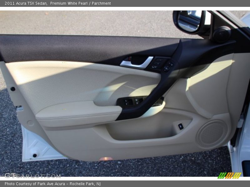 Premium White Pearl / Parchment 2011 Acura TSX Sedan