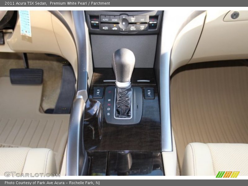 Premium White Pearl / Parchment 2011 Acura TSX Sedan