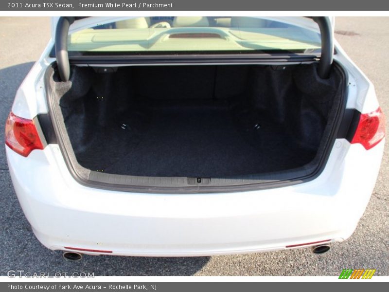 Premium White Pearl / Parchment 2011 Acura TSX Sedan