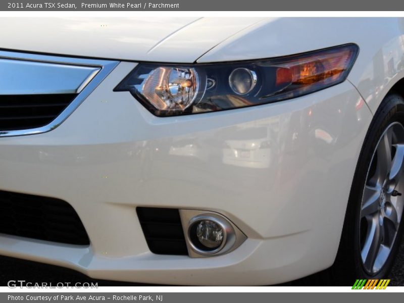 Premium White Pearl / Parchment 2011 Acura TSX Sedan
