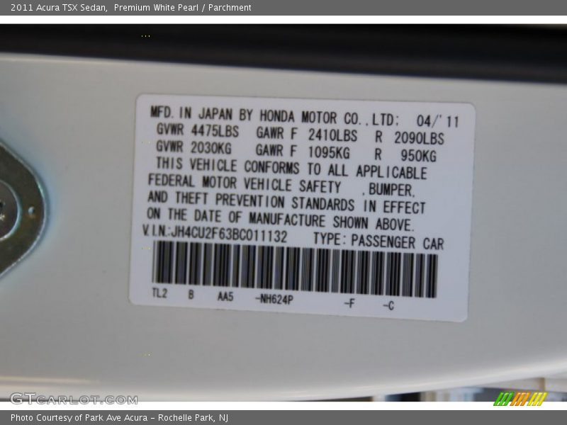 Premium White Pearl / Parchment 2011 Acura TSX Sedan