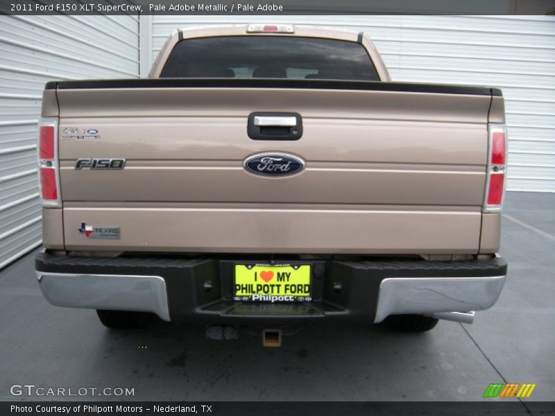Pale Adobe Metallic / Pale Adobe 2011 Ford F150 XLT SuperCrew