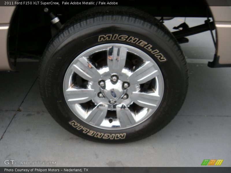 Pale Adobe Metallic / Pale Adobe 2011 Ford F150 XLT SuperCrew