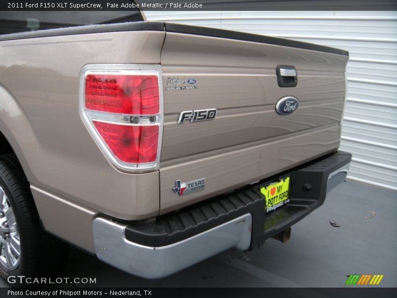 Pale Adobe Metallic / Pale Adobe 2011 Ford F150 XLT SuperCrew