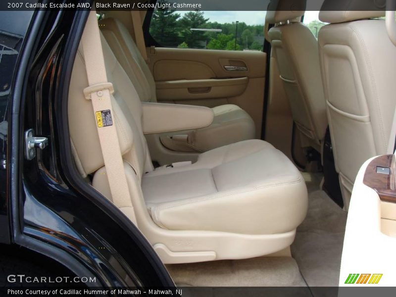 Black Raven / Cocoa/Light Cashmere 2007 Cadillac Escalade AWD