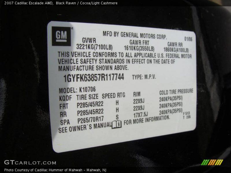 Black Raven / Cocoa/Light Cashmere 2007 Cadillac Escalade AWD