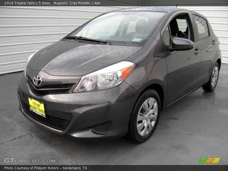 Magnetic Gray Metallic / Ash 2014 Toyota Yaris L 5 Door