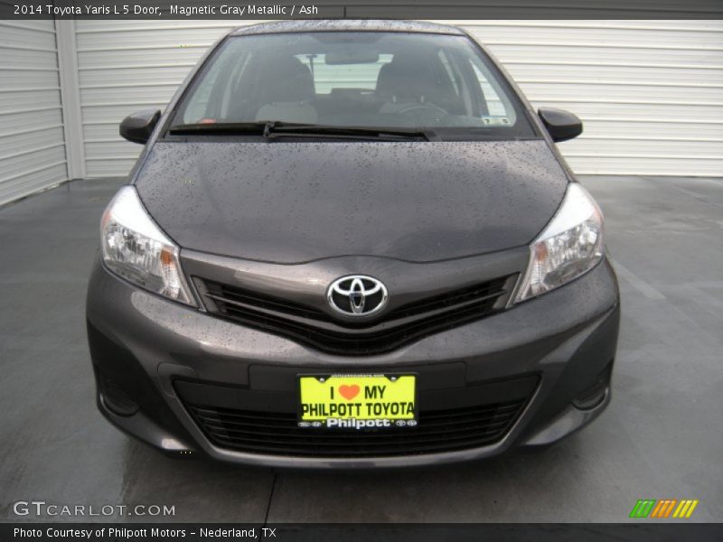 Magnetic Gray Metallic / Ash 2014 Toyota Yaris L 5 Door
