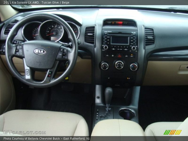 Tuscan Olive / Beige 2011 Kia Sorento LX AWD