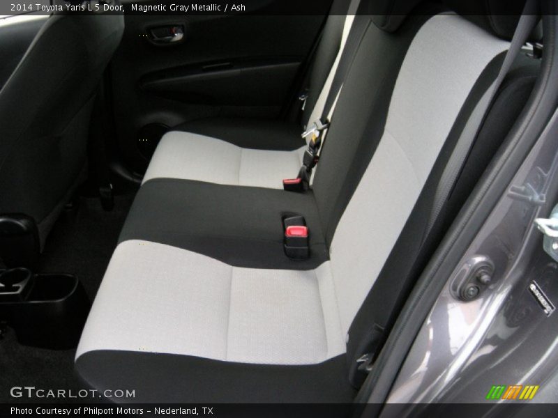 Magnetic Gray Metallic / Ash 2014 Toyota Yaris L 5 Door