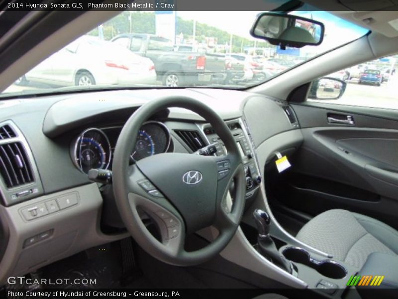 Phantom Black Metallic / Gray 2014 Hyundai Sonata GLS
