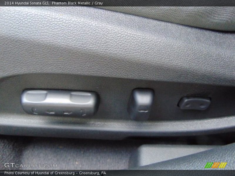 Phantom Black Metallic / Gray 2014 Hyundai Sonata GLS