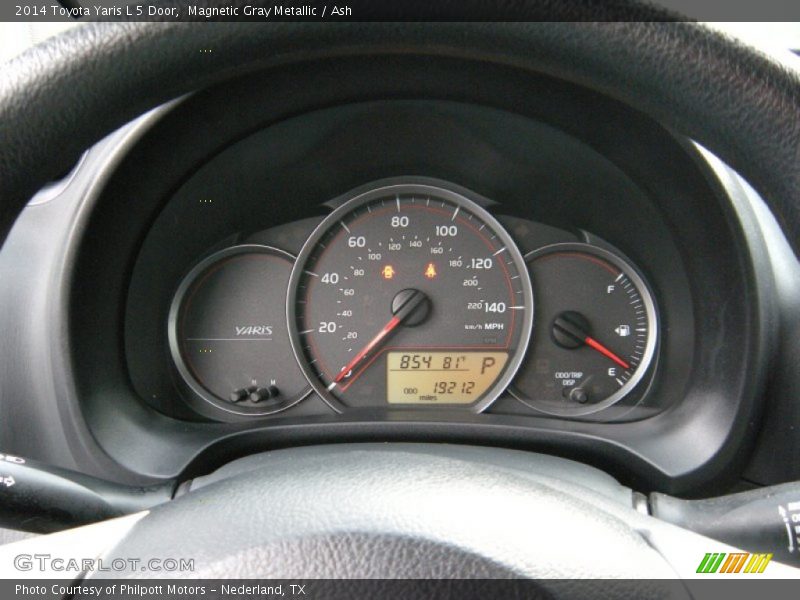 Magnetic Gray Metallic / Ash 2014 Toyota Yaris L 5 Door