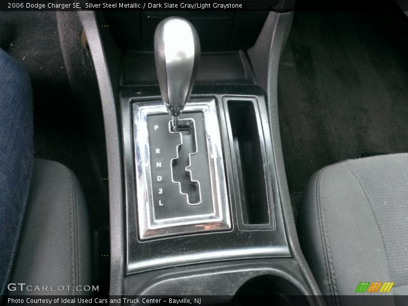 Silver Steel Metallic / Dark Slate Gray/Light Graystone 2006 Dodge Charger SE
