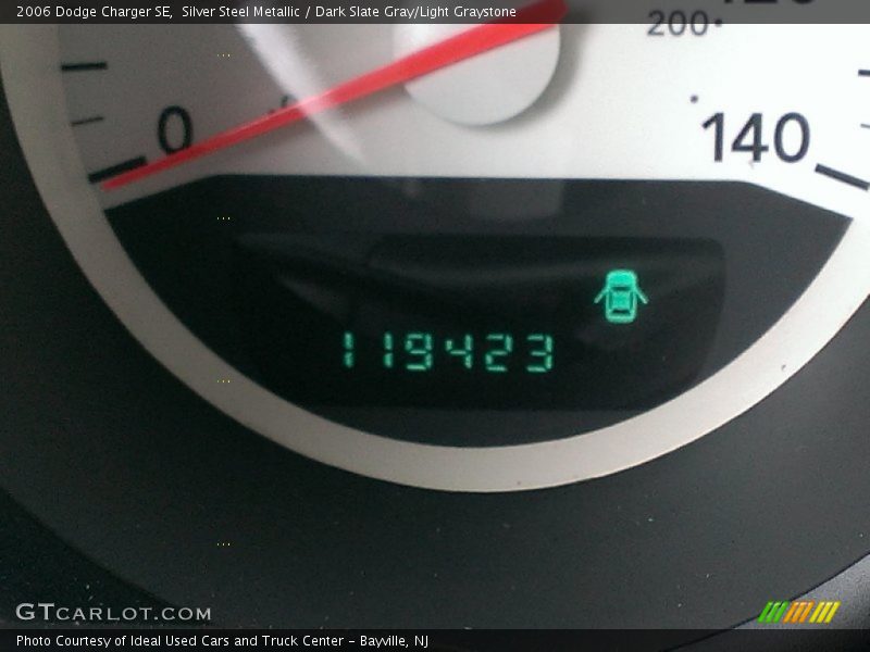 Silver Steel Metallic / Dark Slate Gray/Light Graystone 2006 Dodge Charger SE