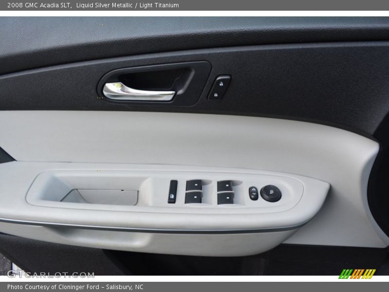 Liquid Silver Metallic / Light Titanium 2008 GMC Acadia SLT