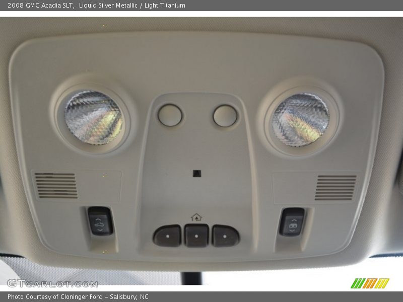 Liquid Silver Metallic / Light Titanium 2008 GMC Acadia SLT