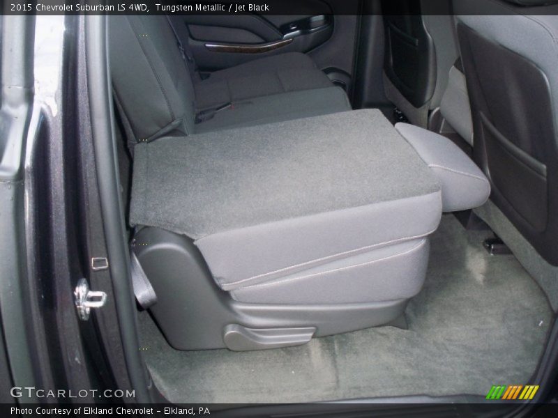 Tungsten Metallic / Jet Black 2015 Chevrolet Suburban LS 4WD