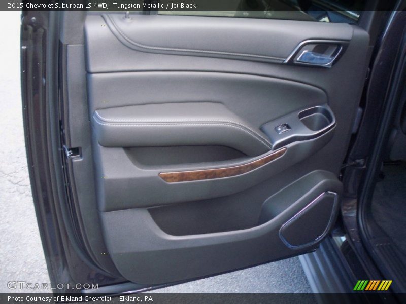 Tungsten Metallic / Jet Black 2015 Chevrolet Suburban LS 4WD