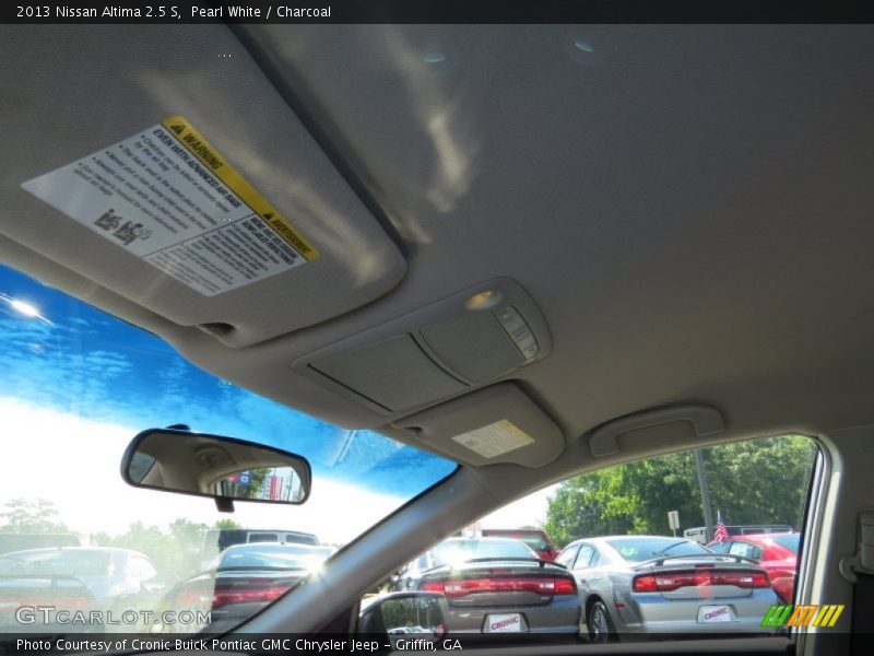 Pearl White / Charcoal 2013 Nissan Altima 2.5 S