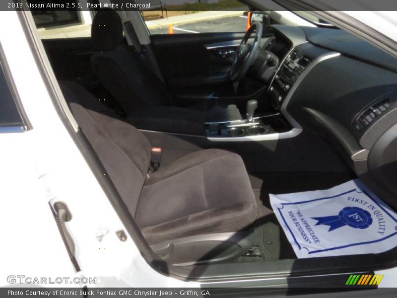 Pearl White / Charcoal 2013 Nissan Altima 2.5 S