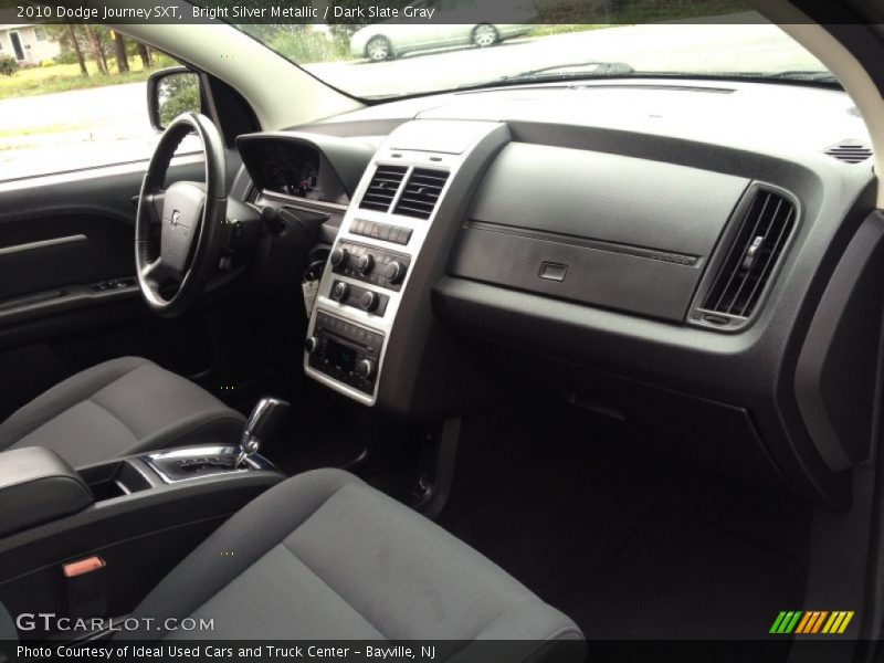 Bright Silver Metallic / Dark Slate Gray 2010 Dodge Journey SXT