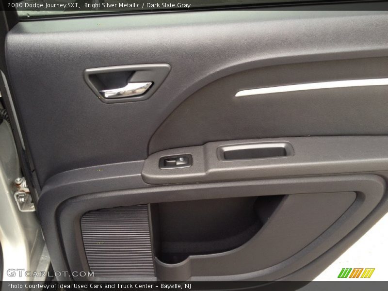 Bright Silver Metallic / Dark Slate Gray 2010 Dodge Journey SXT