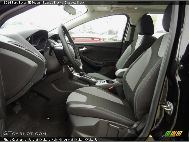 Tuxedo Black / Charcoal Black 2014 Ford Focus SE Sedan