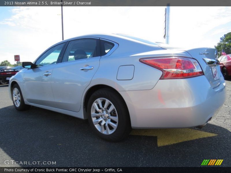 Brilliant Silver / Charcoal 2013 Nissan Altima 2.5 S
